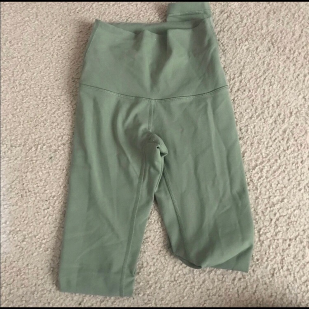 Lululemon Size 2 full length leggings